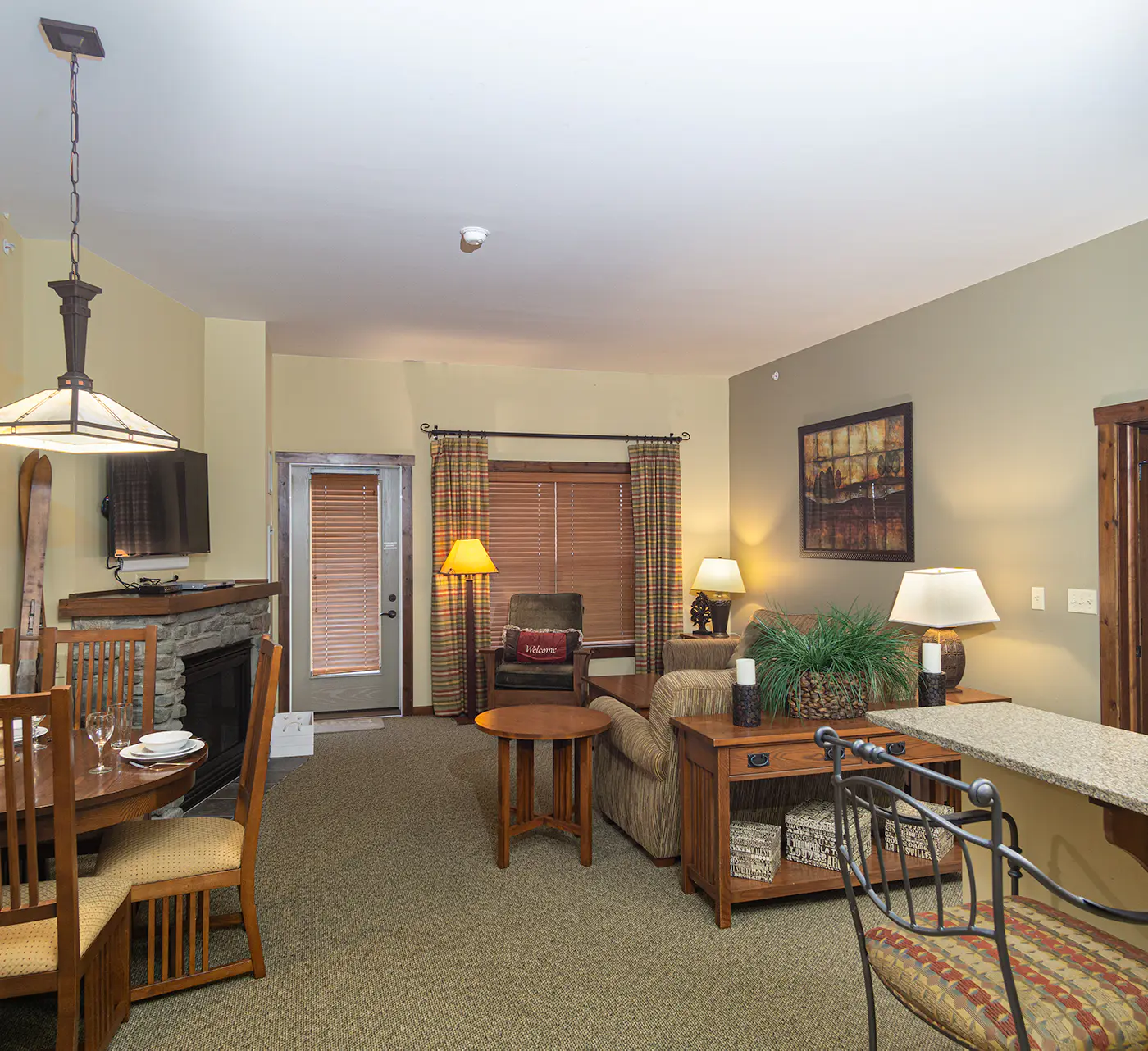 2 Br:   Soaring Eagle 406