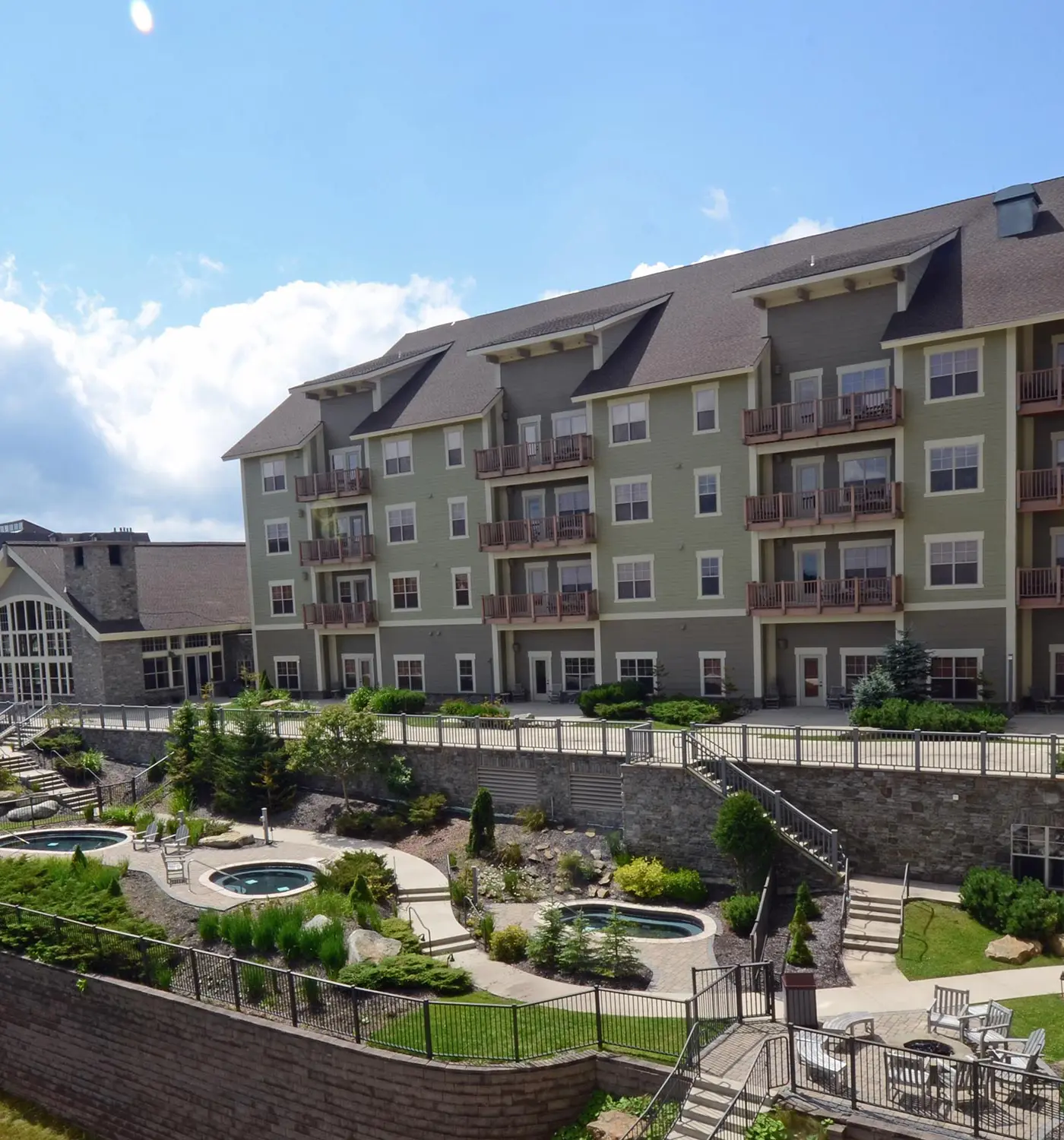 2 Br:   Soaring Eagle 406