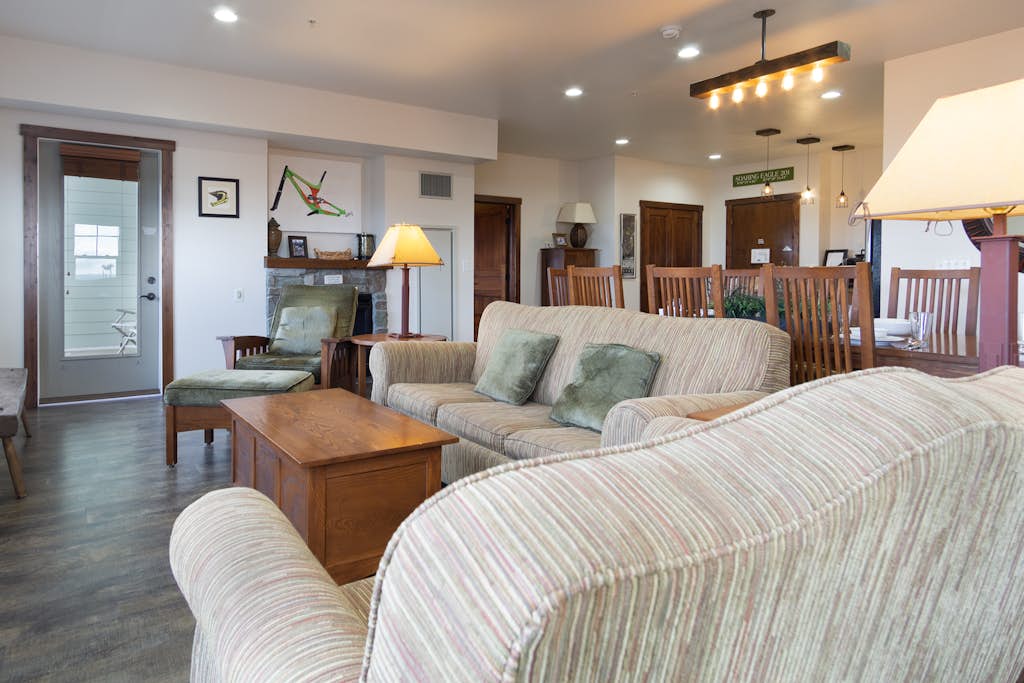 Soaring Eagle #201:  3 Bedrooms, 2 Full Baths: Slope Side