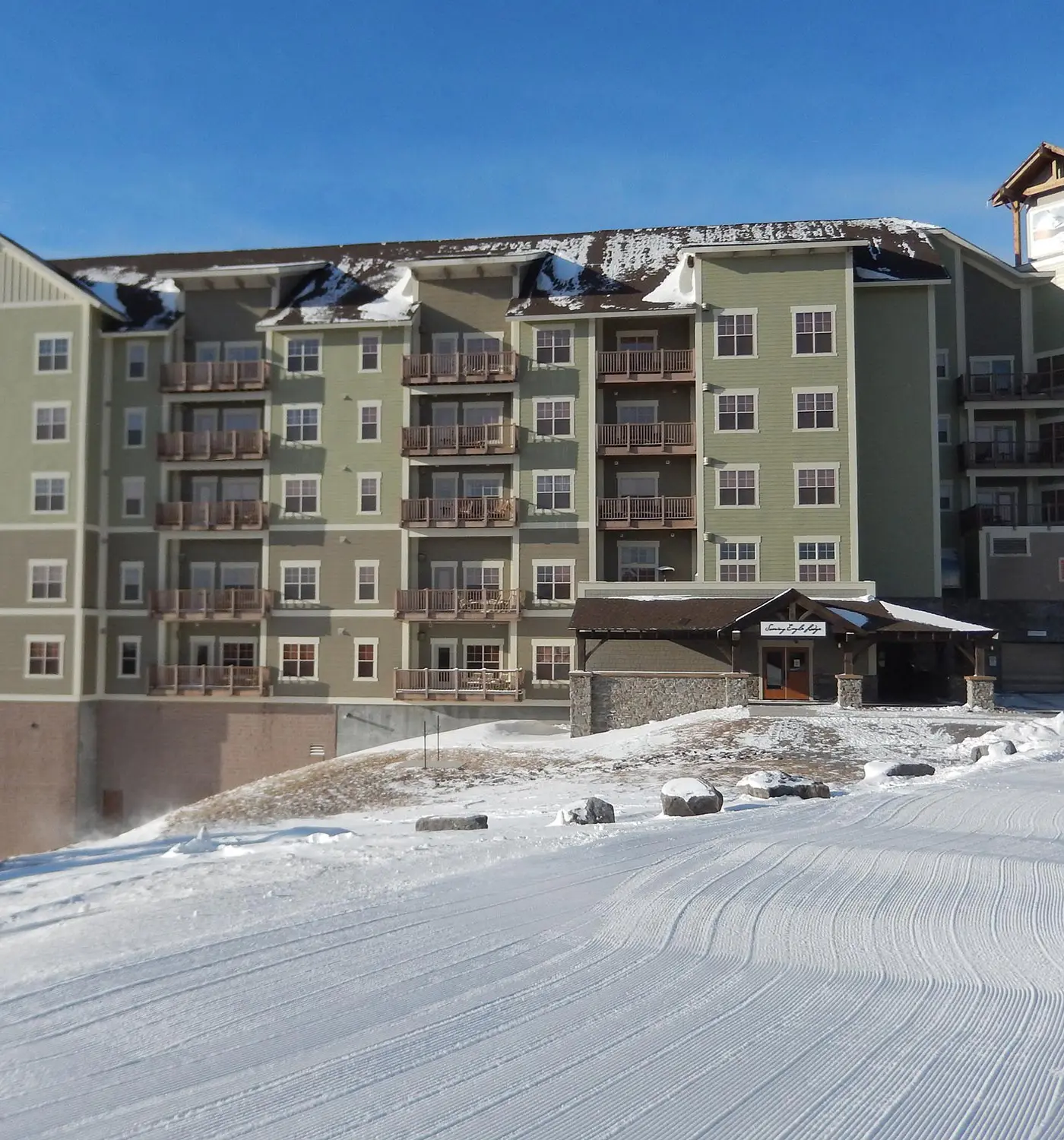 3 Br:   Soaring Eagle 404