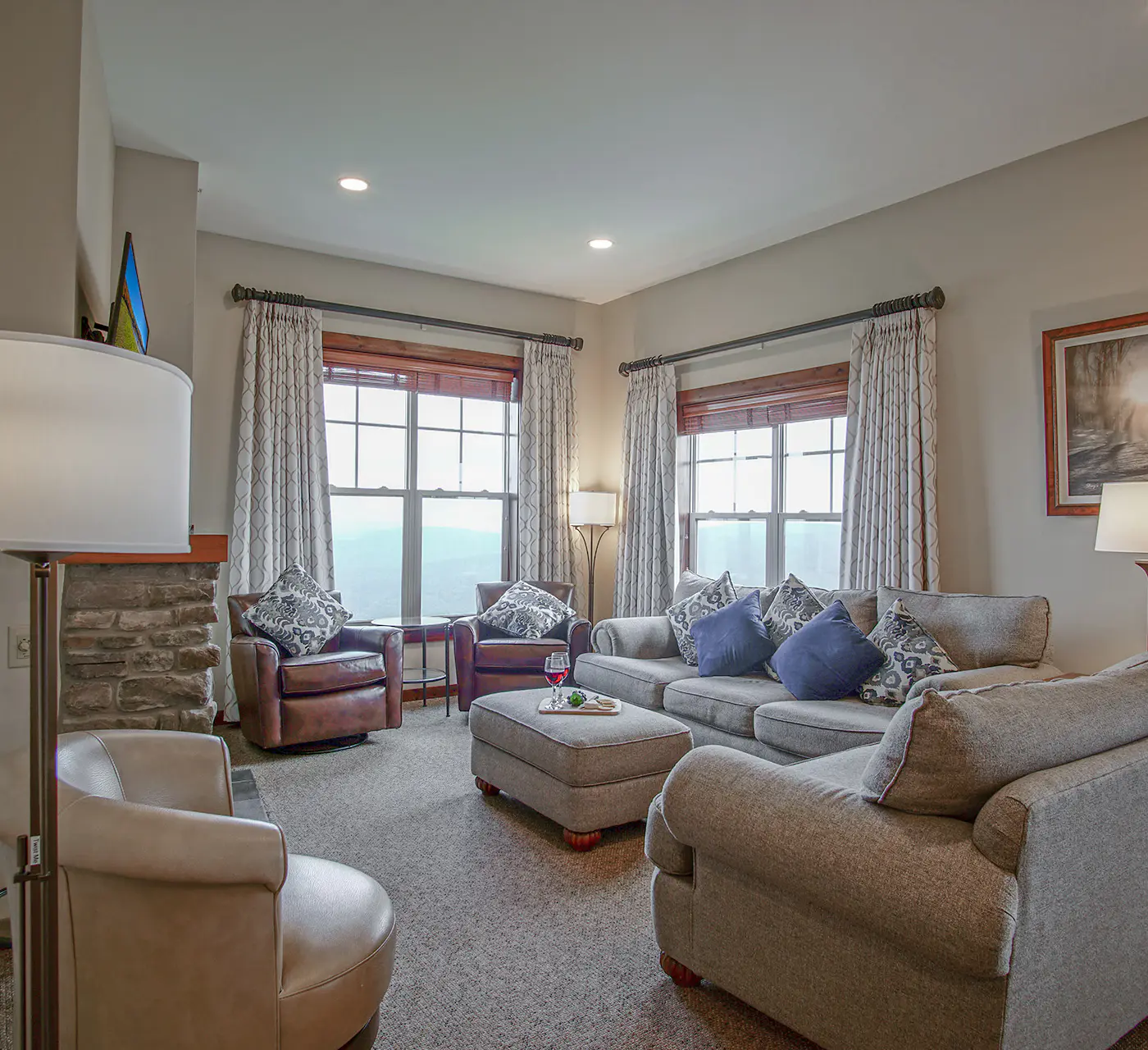 3 Br:   Soaring Eagle 404