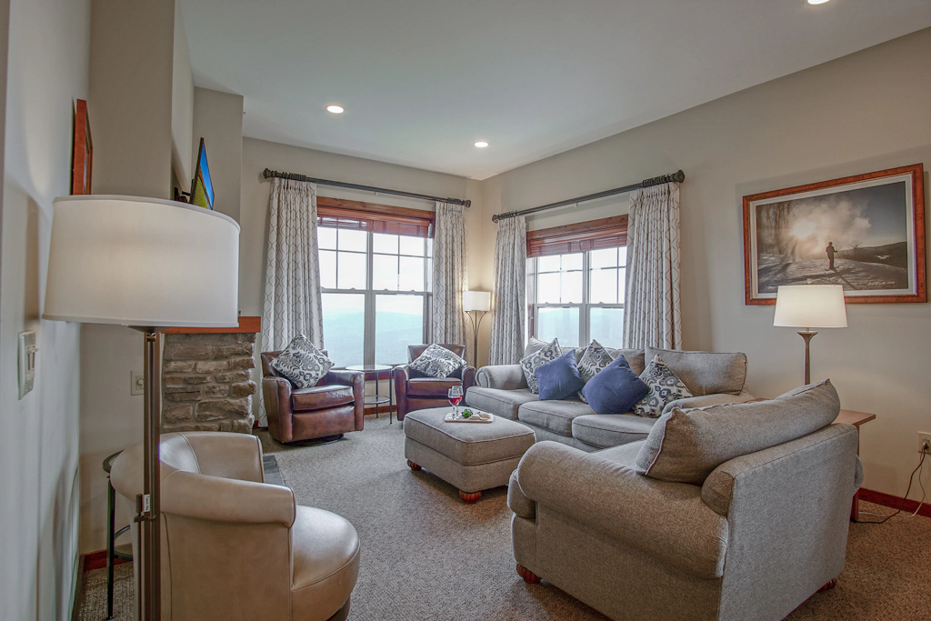 3 Br:   Soaring Eagle 404