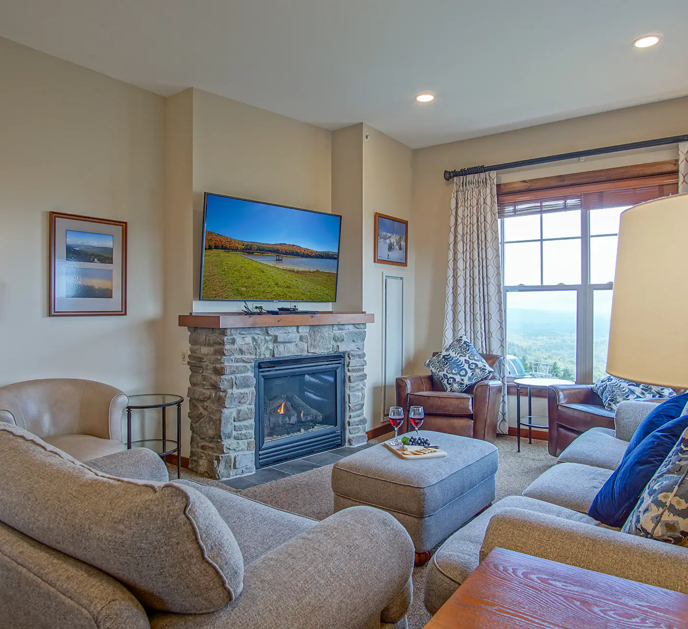3 Br:   Soaring Eagle 404