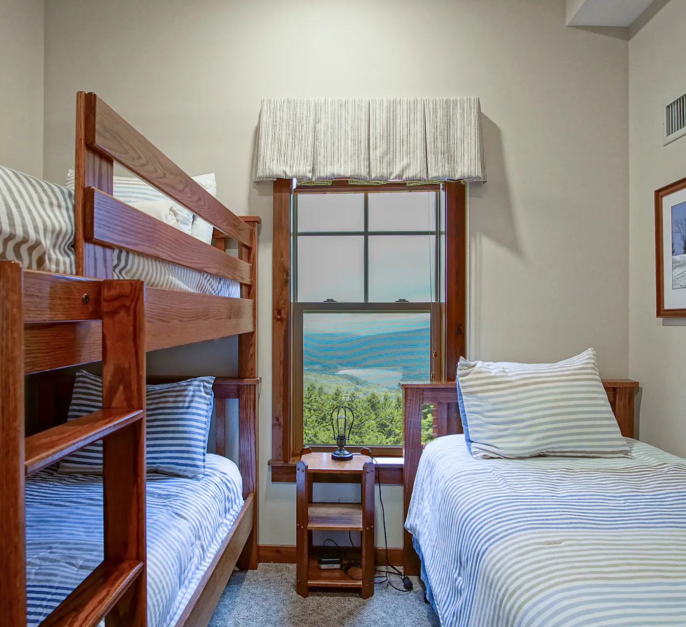 3 Br:   Soaring Eagle 404