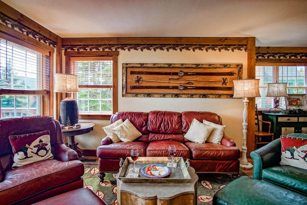 Camp 4 # 11:  3 Bedrooms + Bonus Sleeping Den,  3.5 Baths:  Slope Side