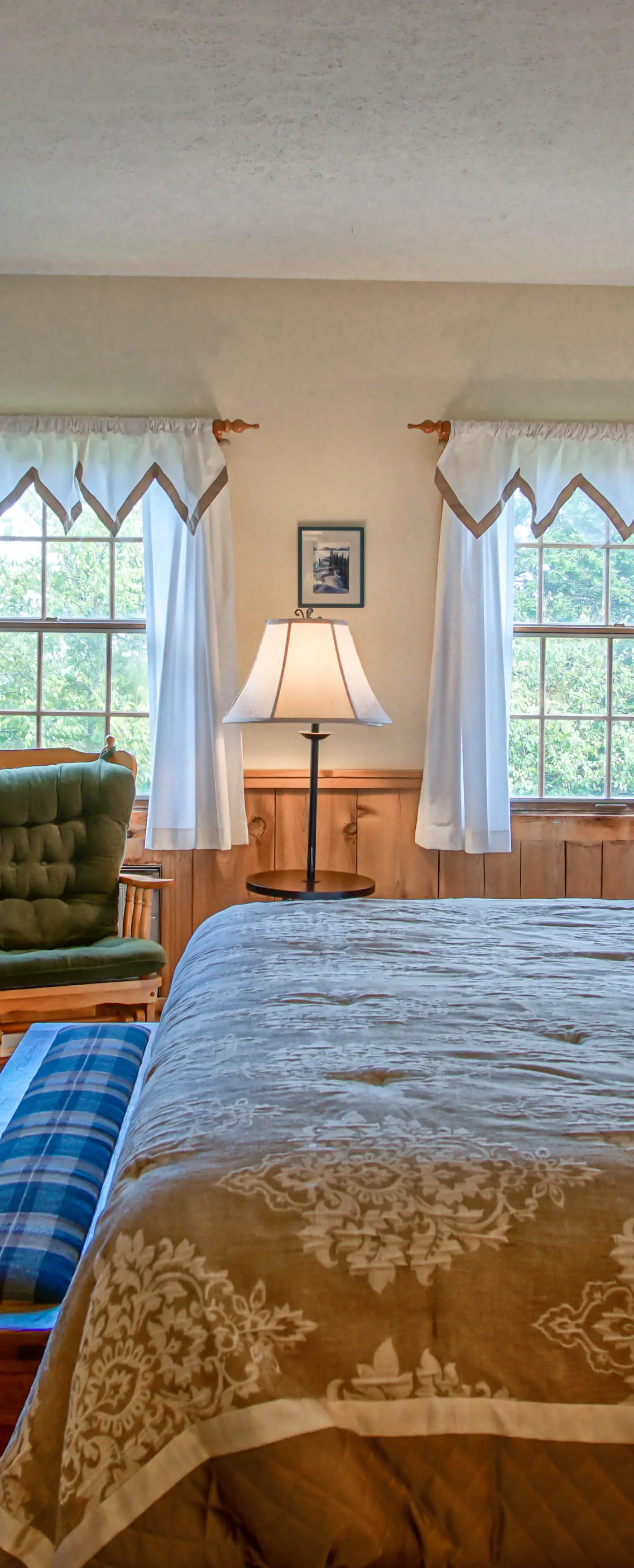 4 Br:   Whistlepunk 24