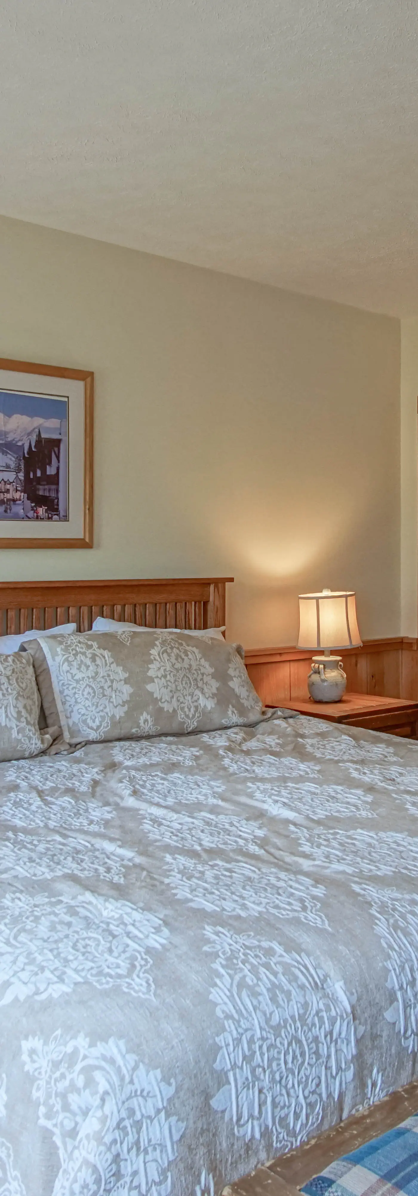 4 Br:   Whistlepunk 24