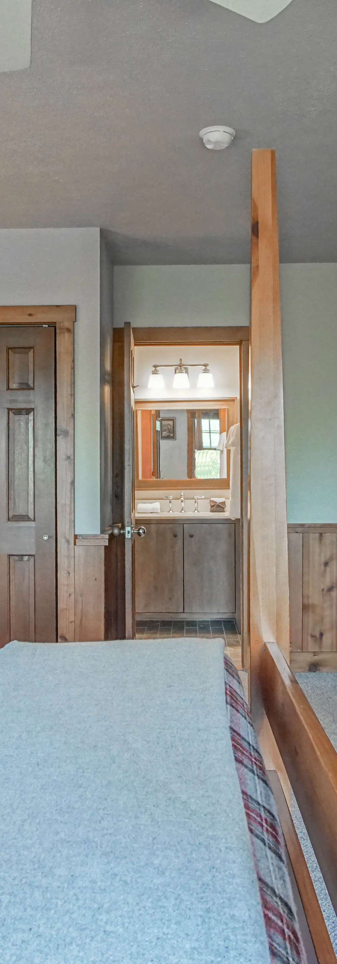 4 Br:   Whistlepunk 18