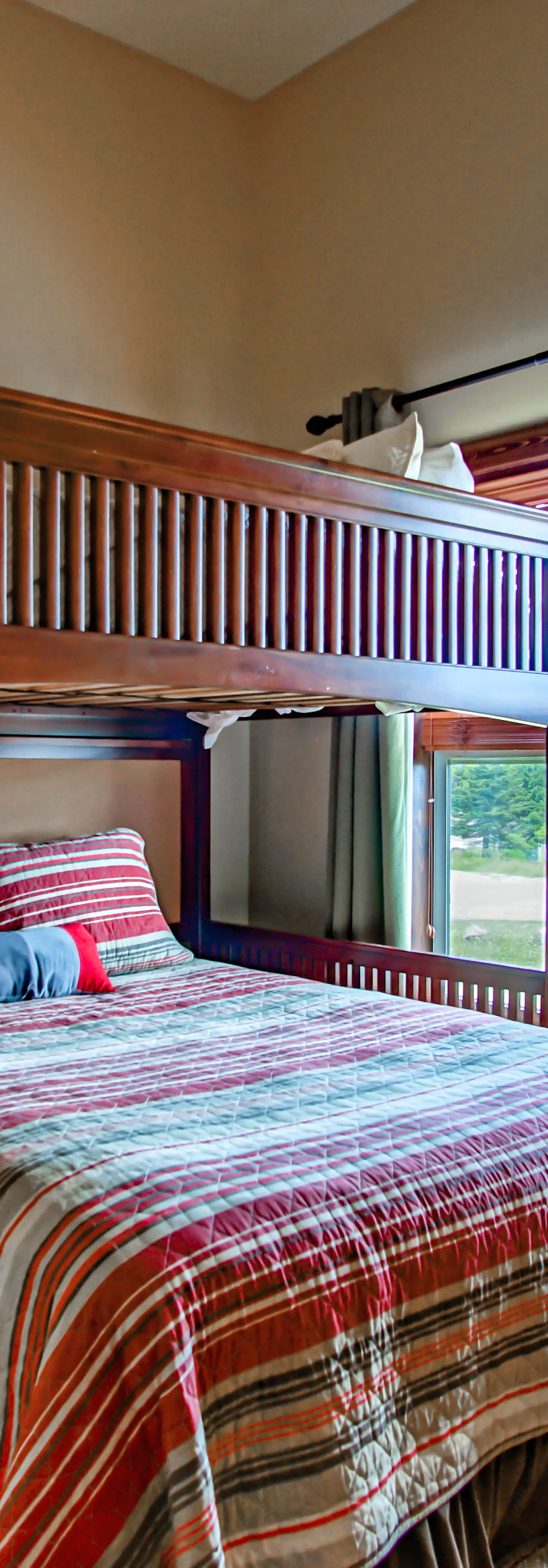 3 Br:   Soaring Eagle 104