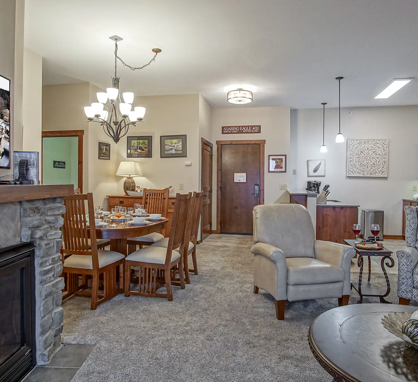 2 Br:  Soaring Eagle 402