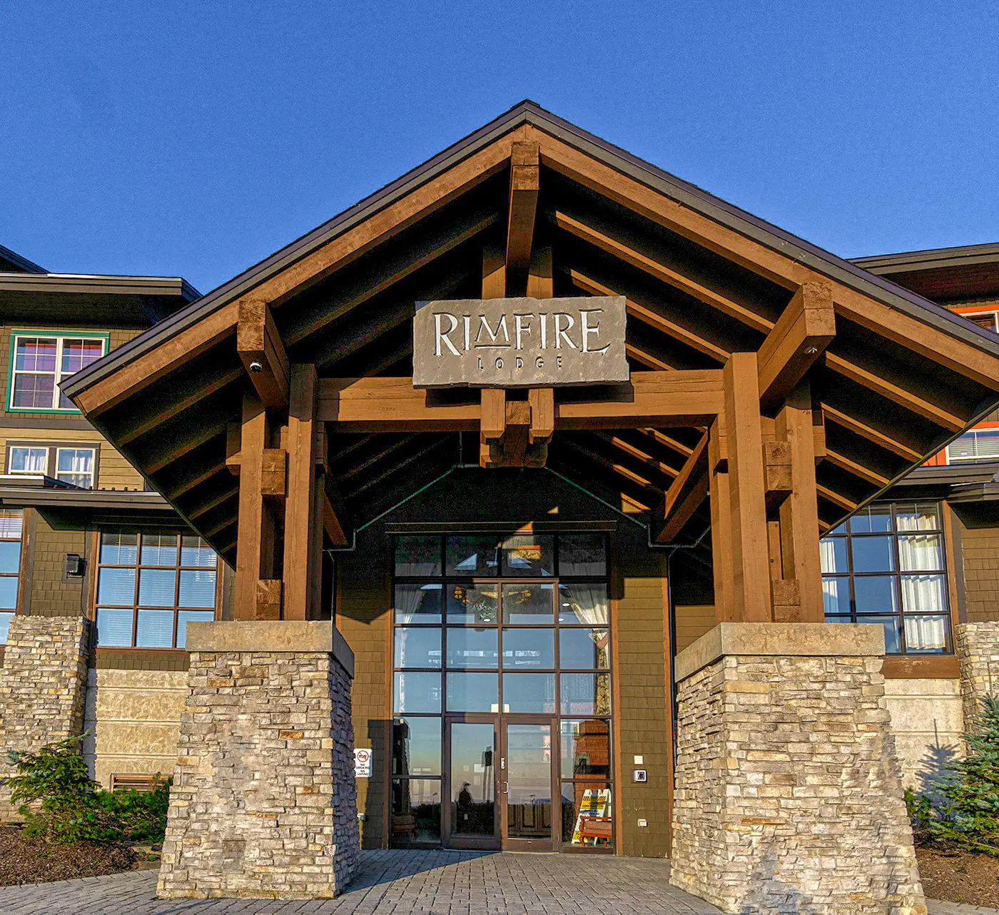 1 Br Studio:  Rimfire 406