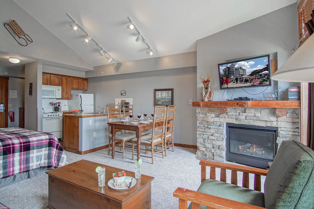Rimfire 406: Slope Side,   Large open studio full kitchen and high ceilings Western facing view