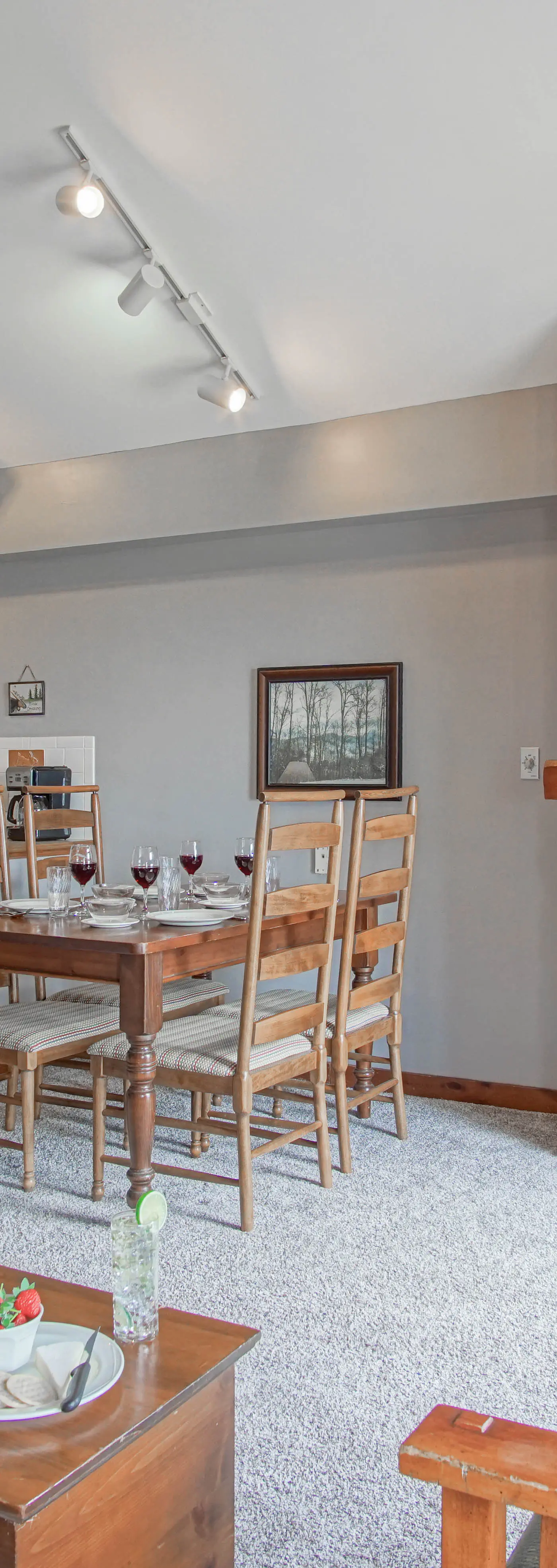 1 Br Studio:  Rimfire 406