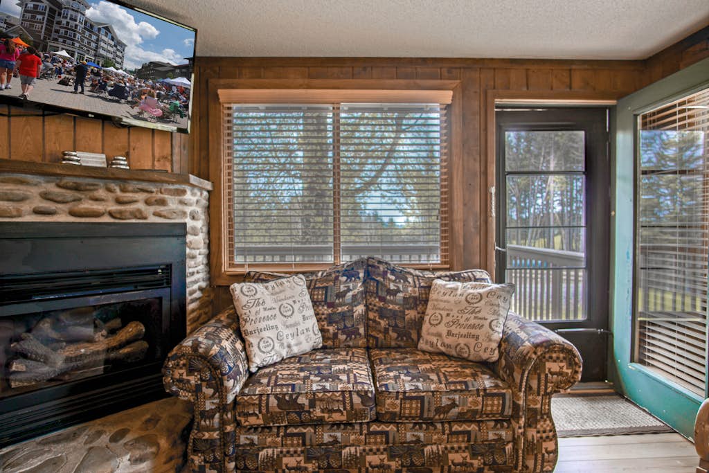 Tree Top 19, Snowpeak 2 Bedroom Spectacular Townhome Slope Side