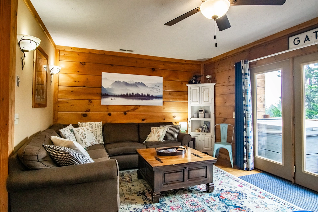 5 Br: Loggers Run 13