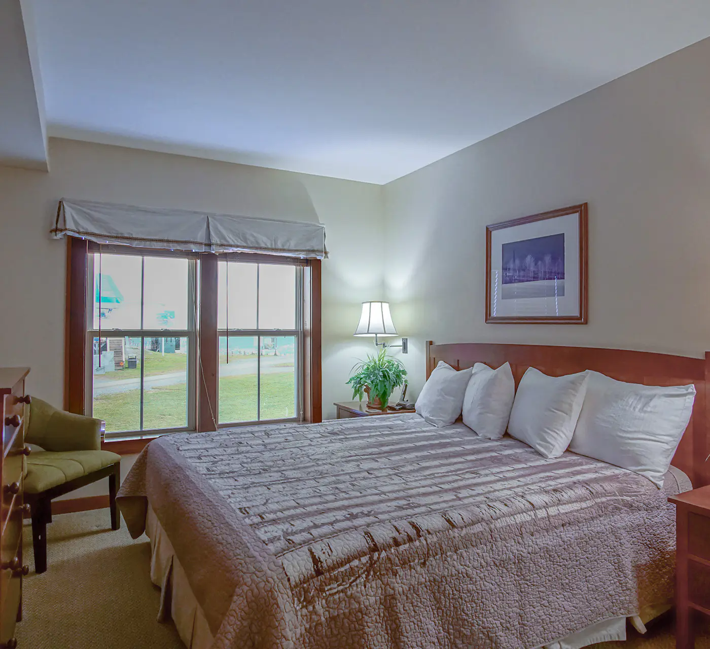 2 Br Plus Den: Allegheny Springs 140