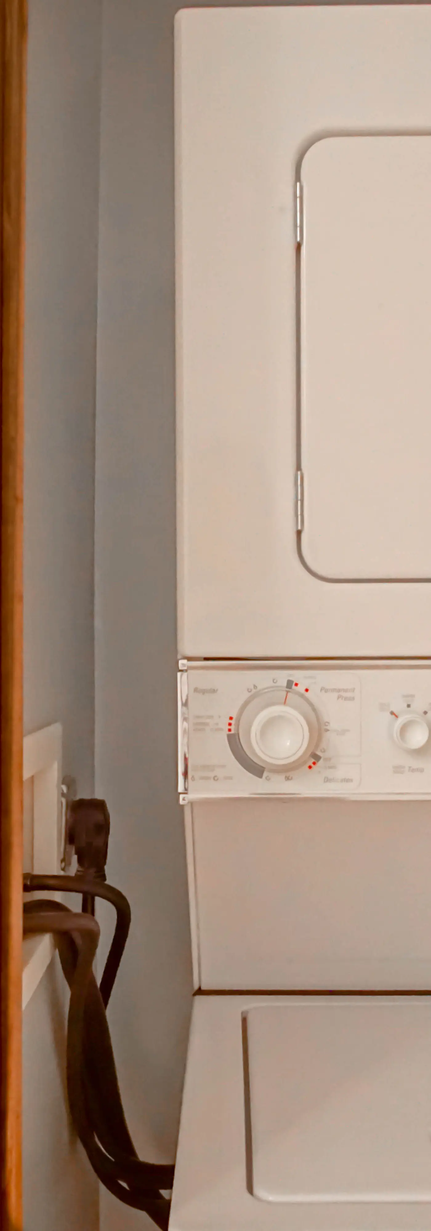 2 Br Plus Den: Allegheny Springs 140