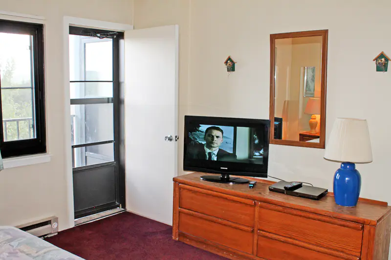 1 Br: Silver Creek 5115