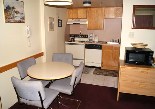 1 Br: Silver Creek 5115