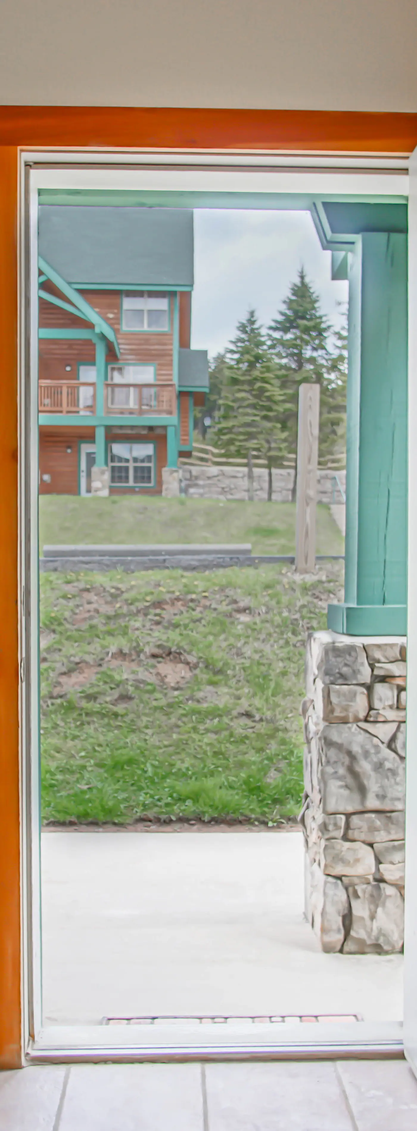 2 Br: Camp 4 #24