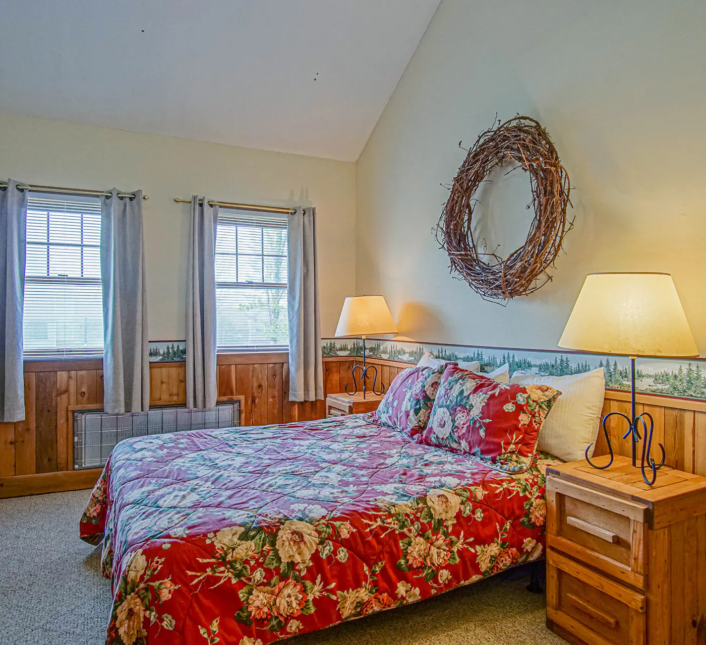 1 Br Plus Loft: Whistlepunk 40