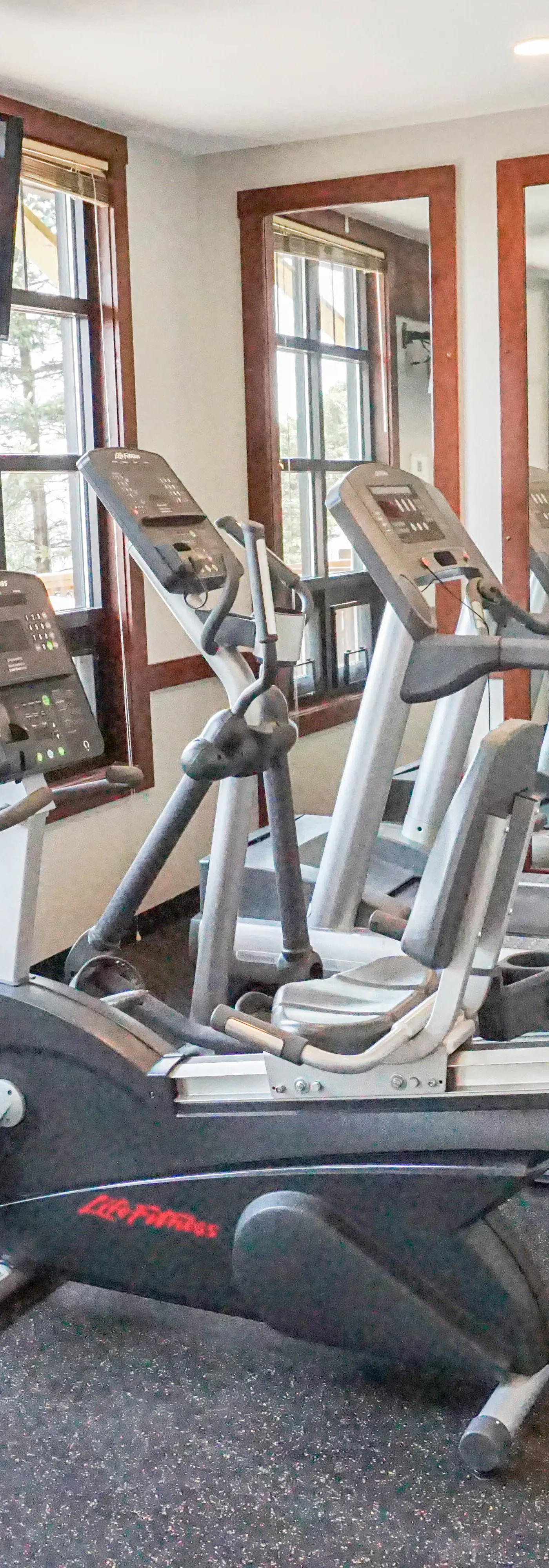 1 Br Studio: Rimfire 162