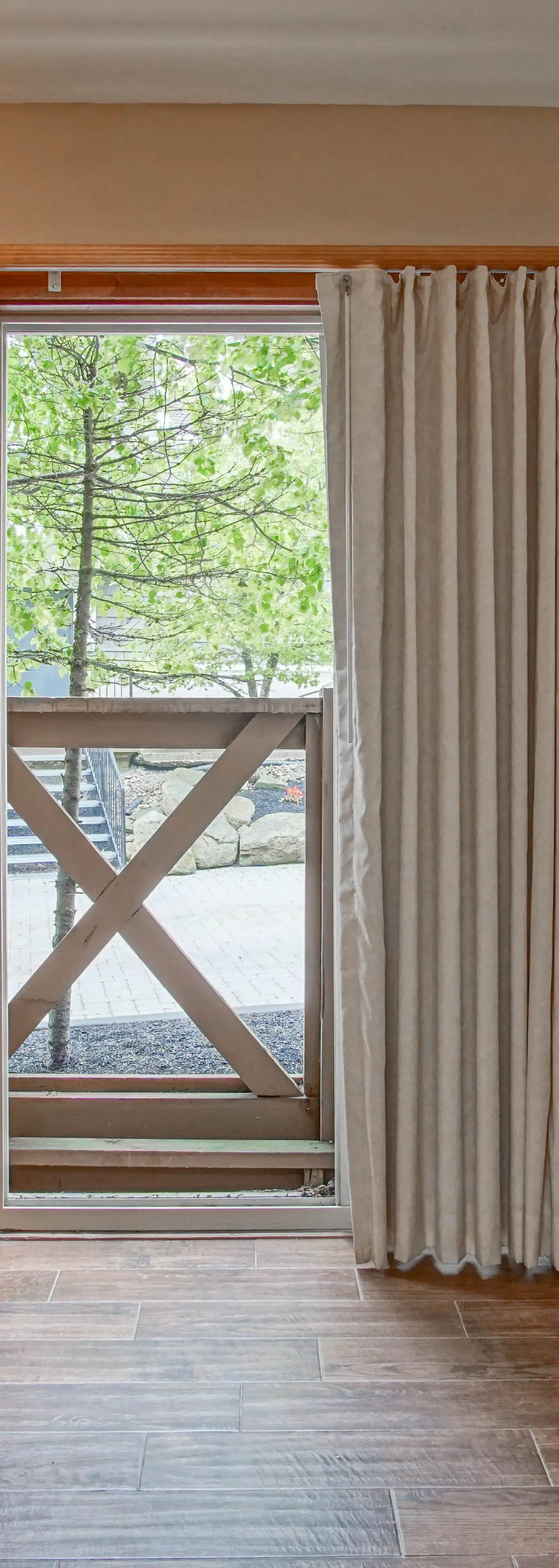 1 Br Studio: Rimfire 162