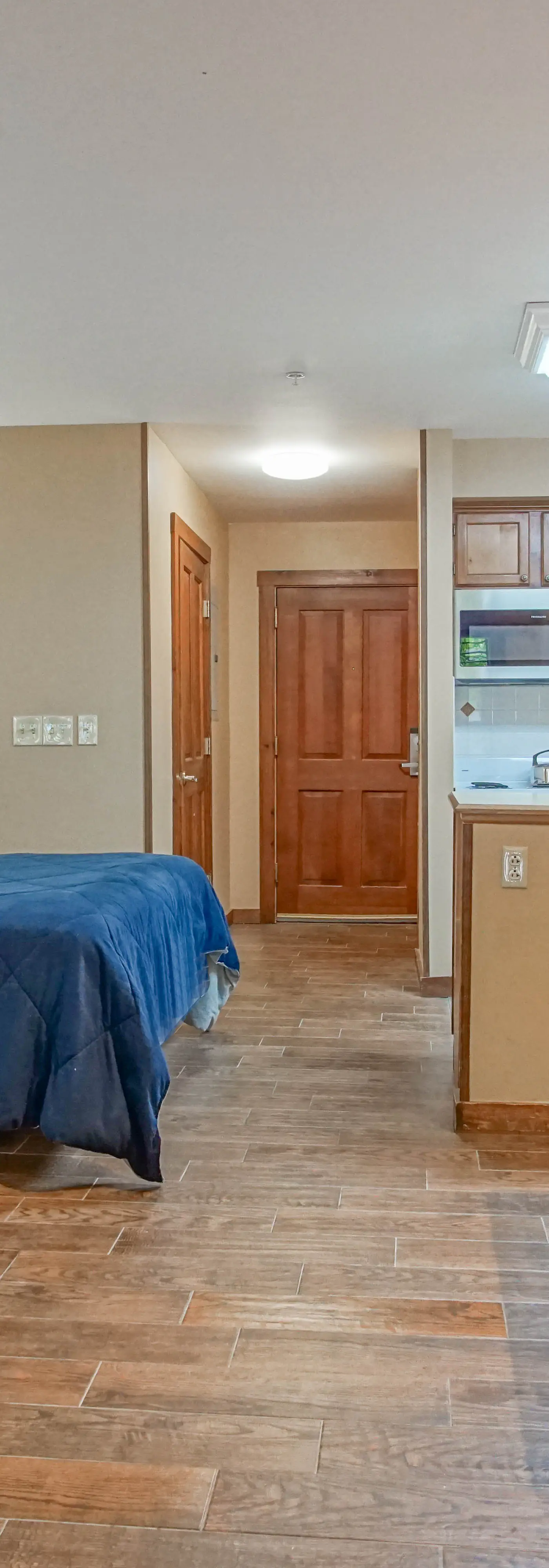 1 Br Studio: Rimfire 162