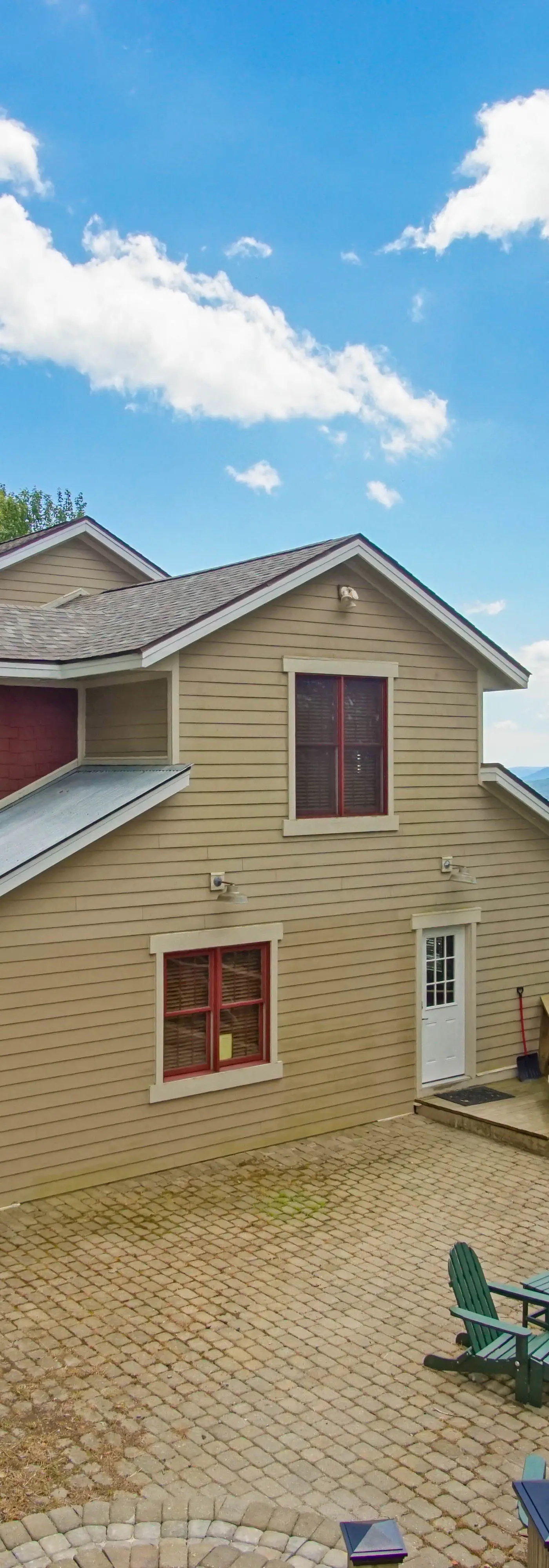 8 Br: N. Westridge  Rd. 11