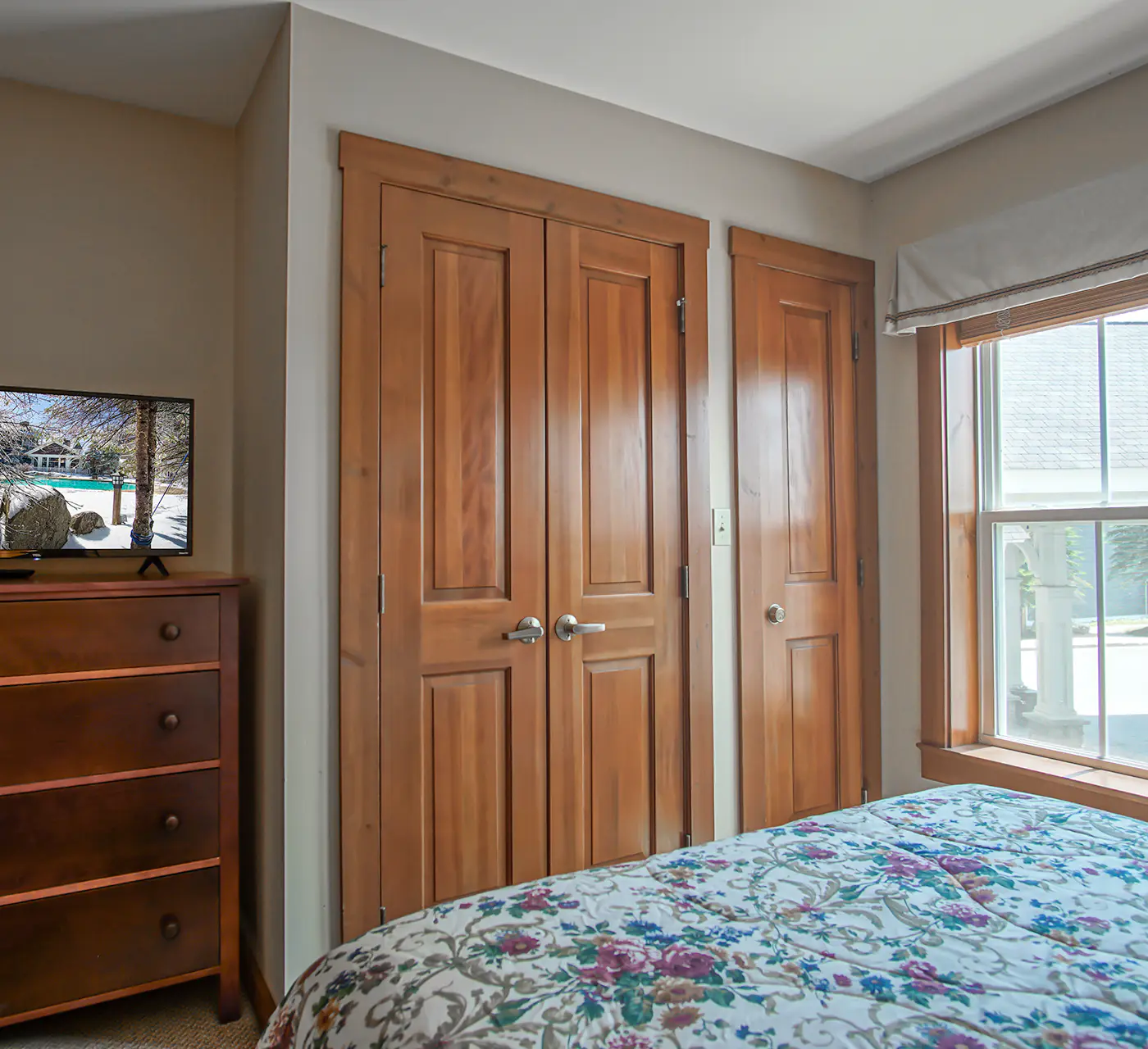 2 Br: Allegheny Springs 201-203