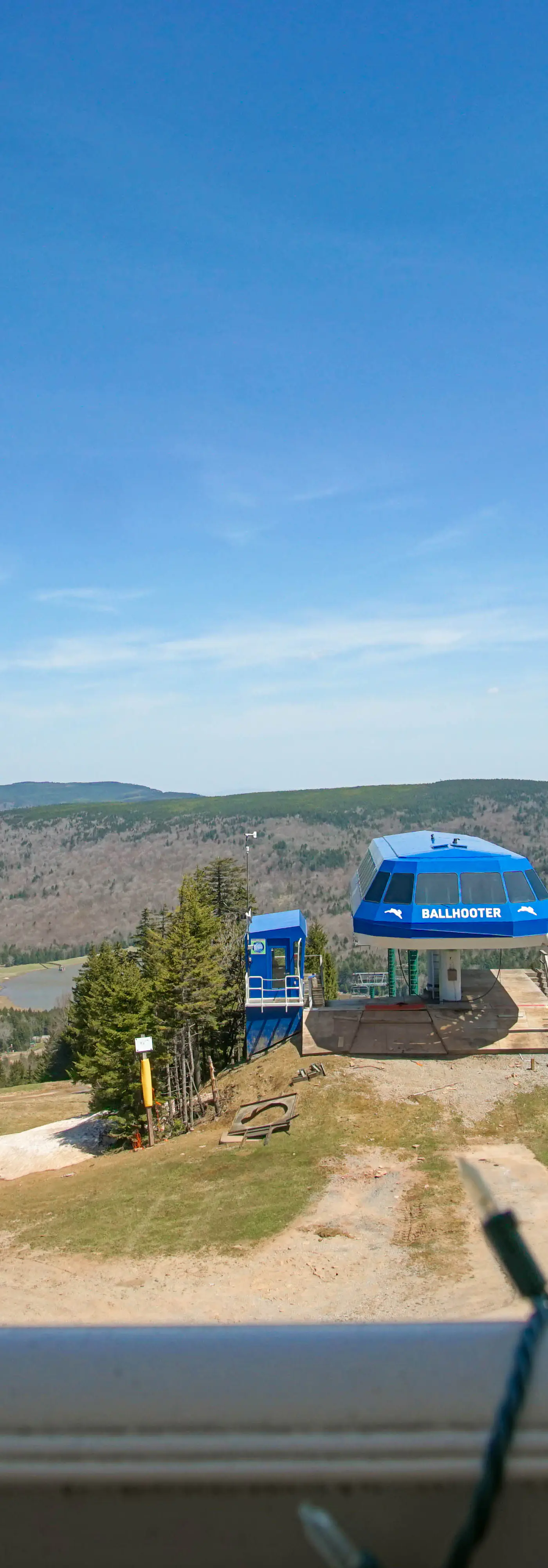 2 Br Plus Den: Allegheny Springs 440