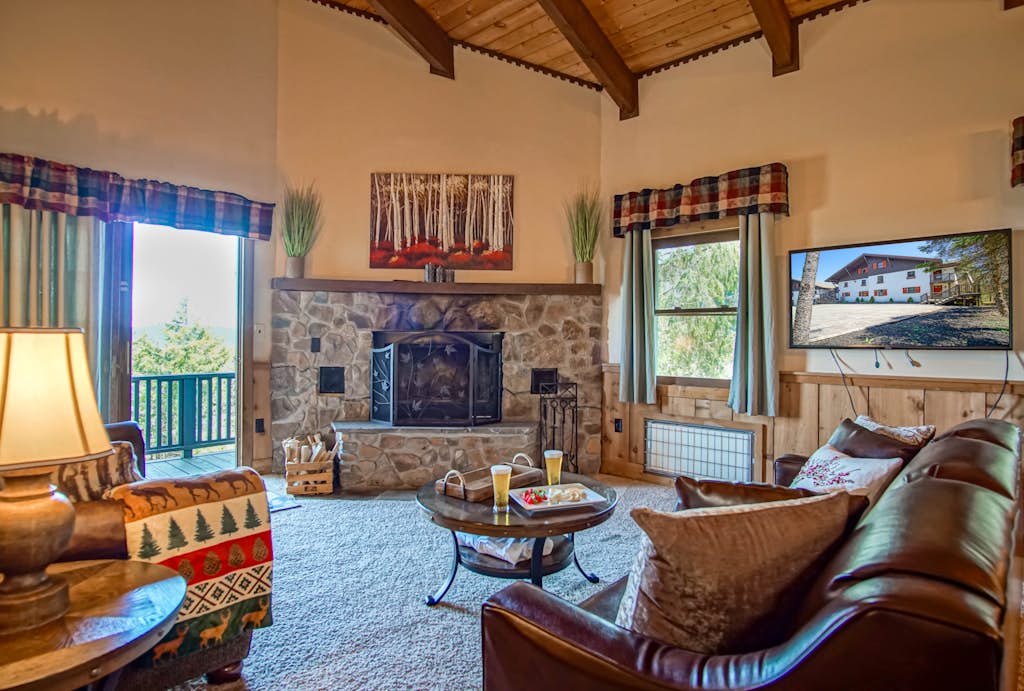 Fall Retreat | Whistlepunk 1 Slope Side 3BR