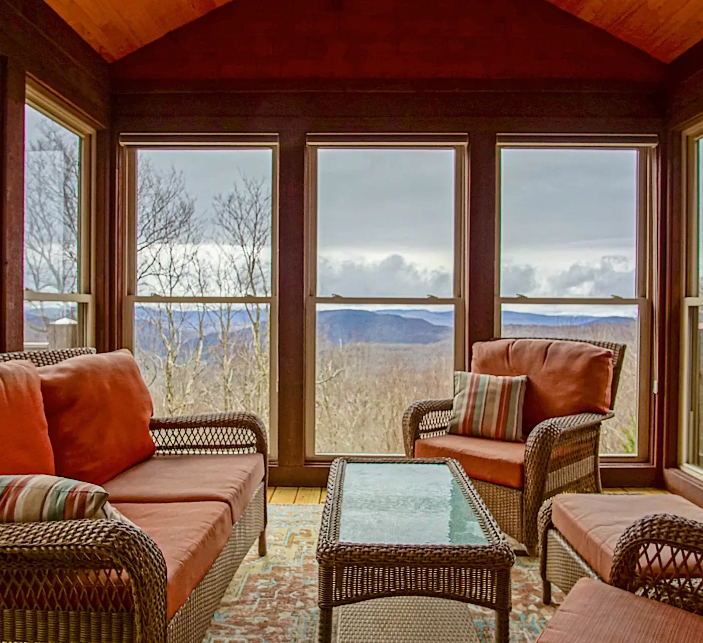 4 Br: N. Westridge Rd. 32