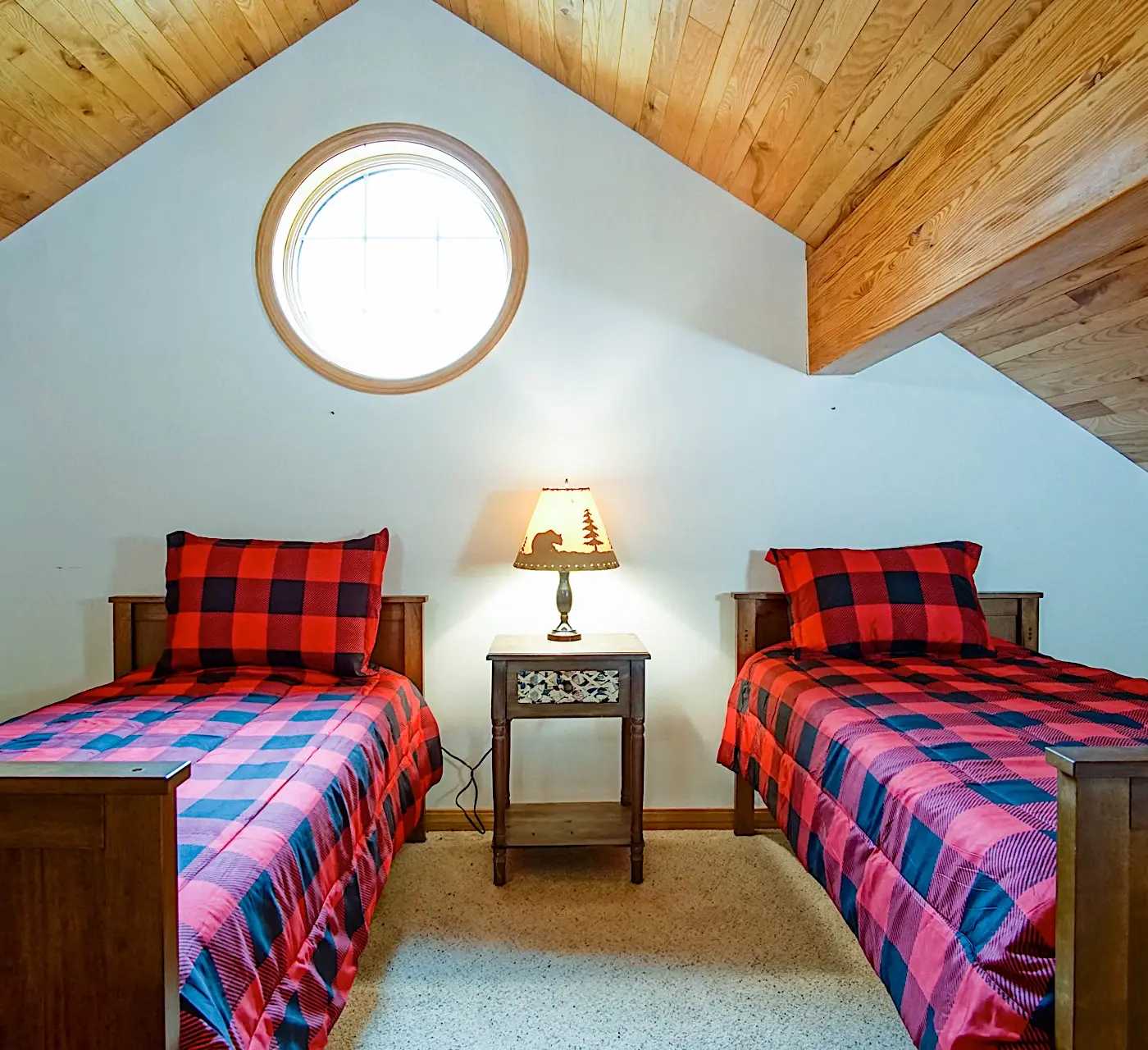 4 Br: N. Westridge Rd. 32