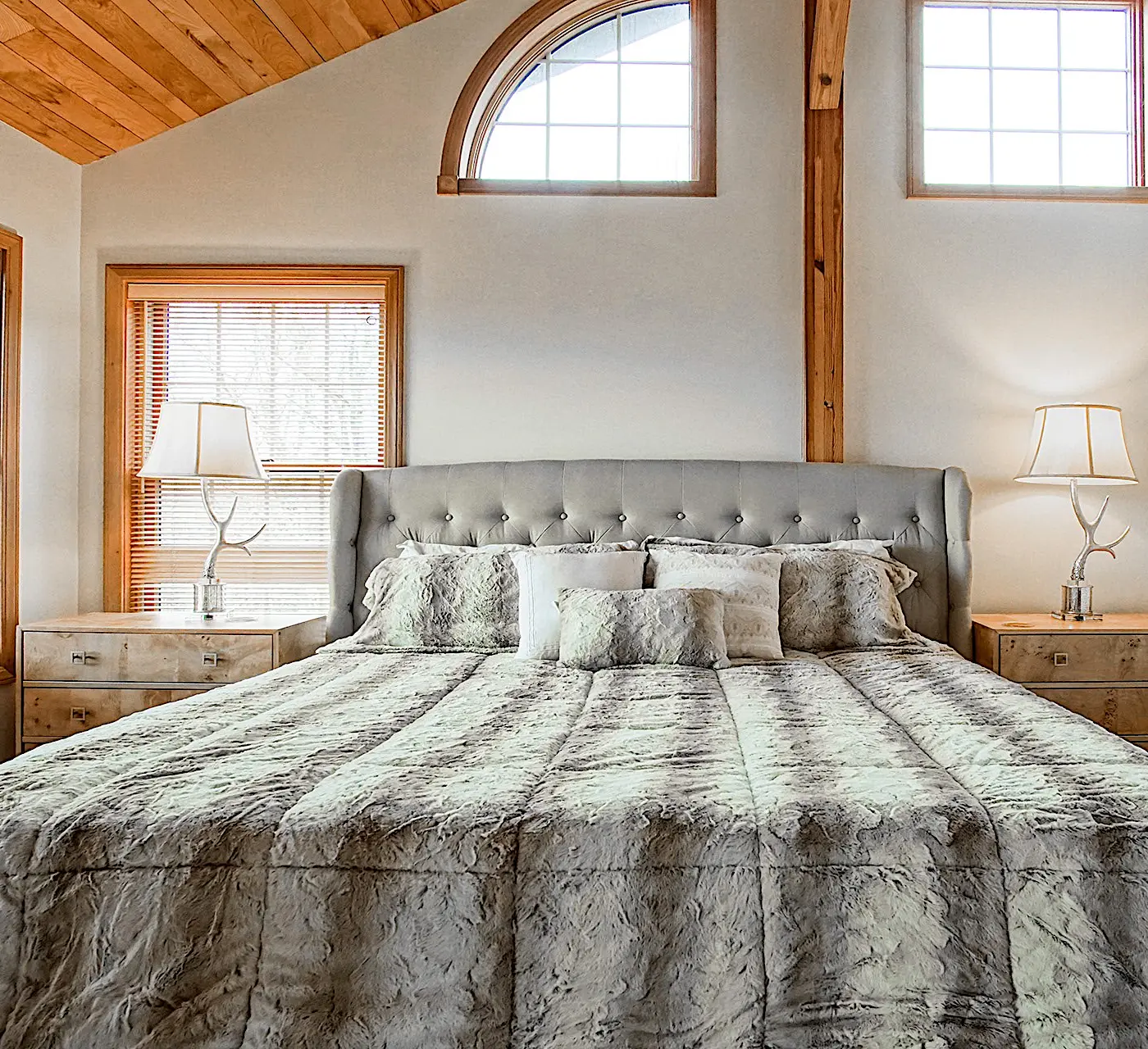 4 Br: N. Westridge Rd. 32