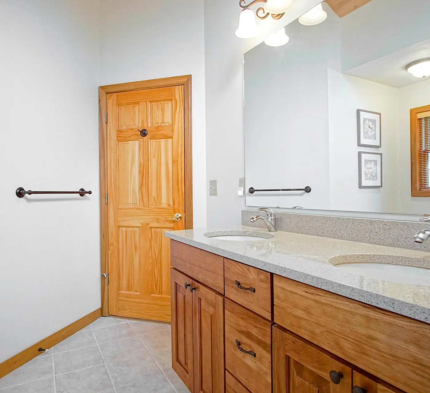 4 Br: N. Westridge Rd. 32