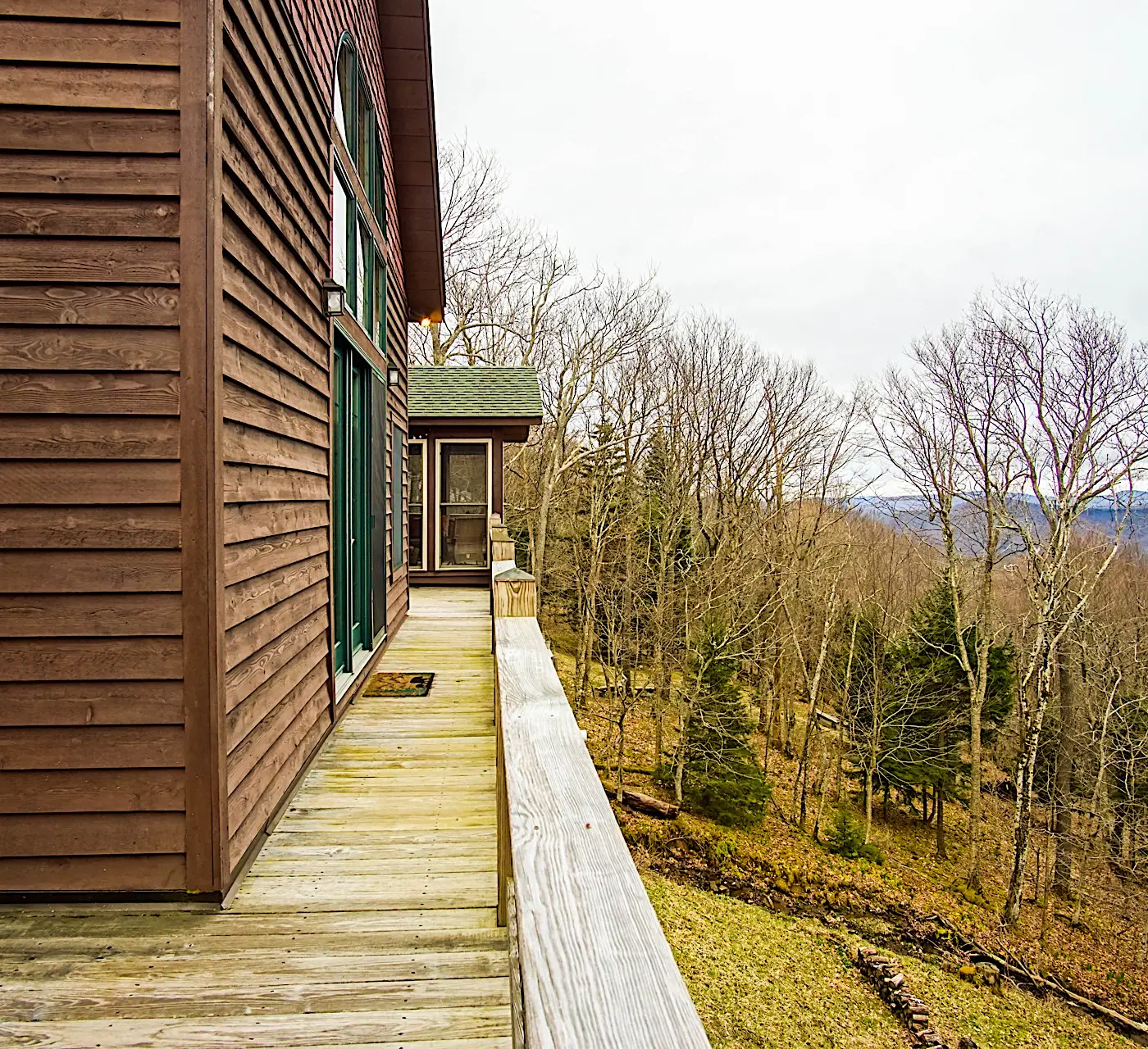 4 Br: N. Westridge Rd. 32