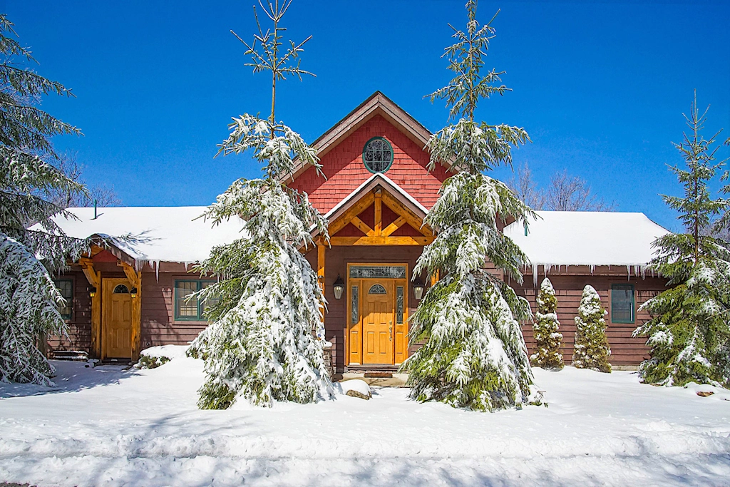 4 Br: N. Westridge Rd. 32