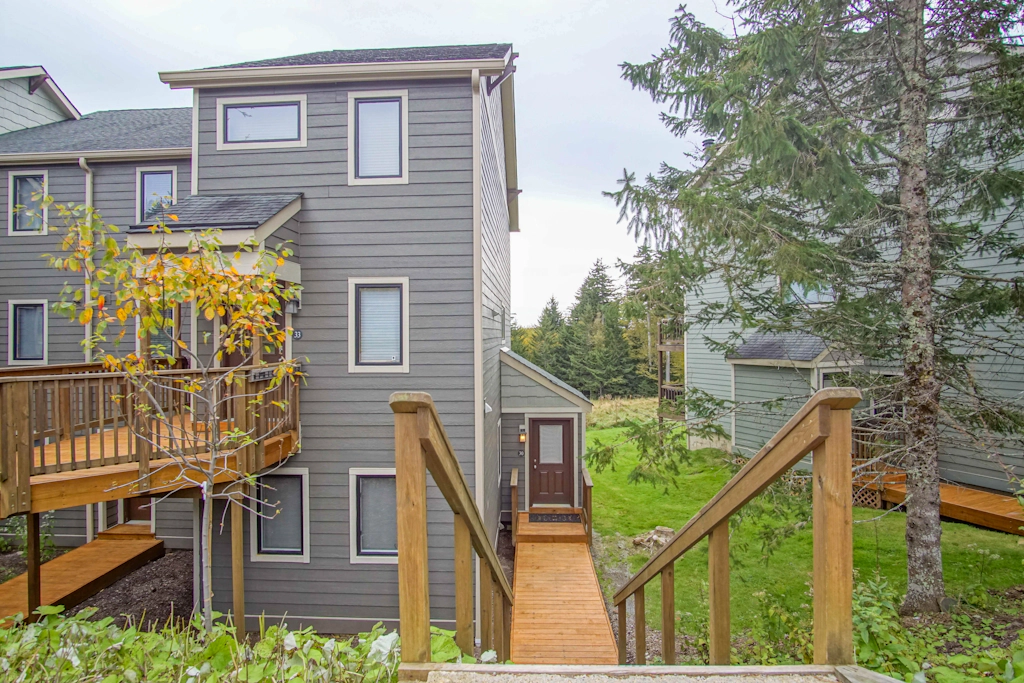 1 Br: Powderidge 30