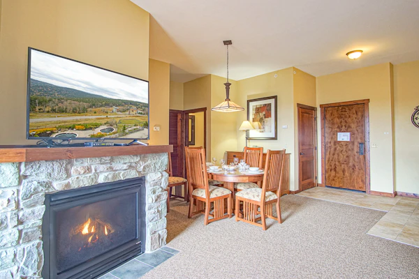 2 Br: Soaring Eagle #411: Luxury Lodging. Great Amenities Slope Side!