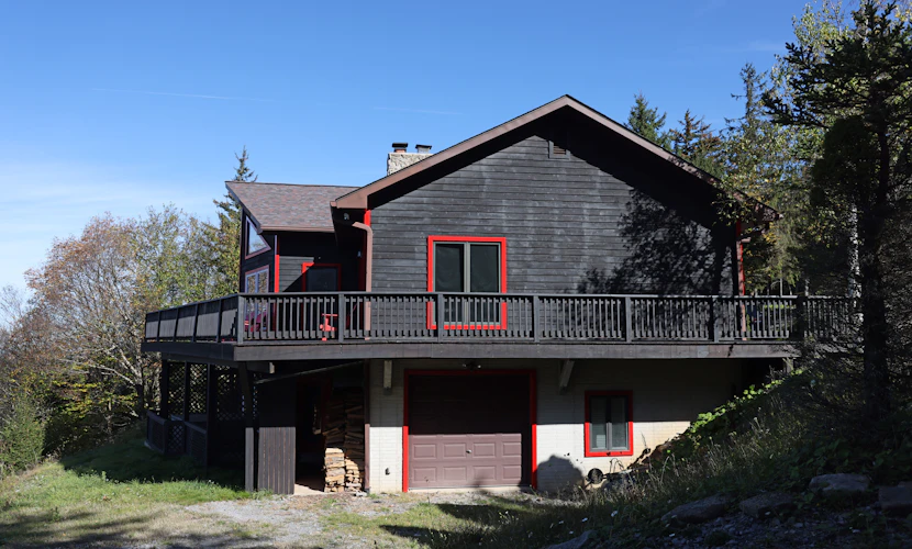 South West Ridge 72-153 5 Br: Large western views. Private hot tub. Wood fireplace.
