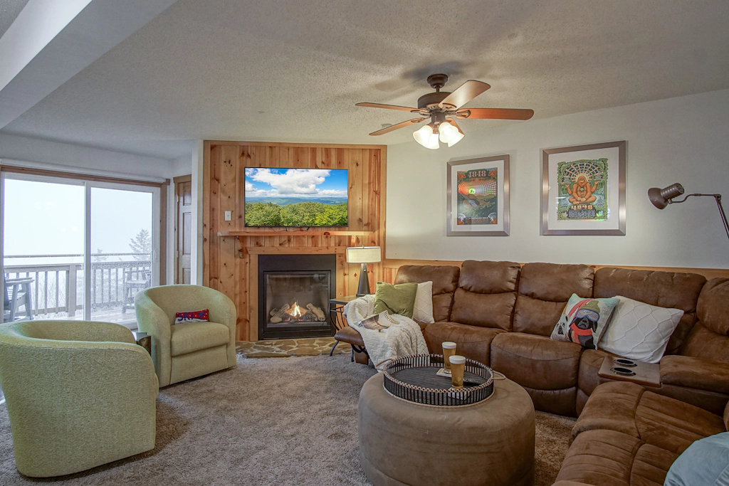 3 Br: Summit 307 D