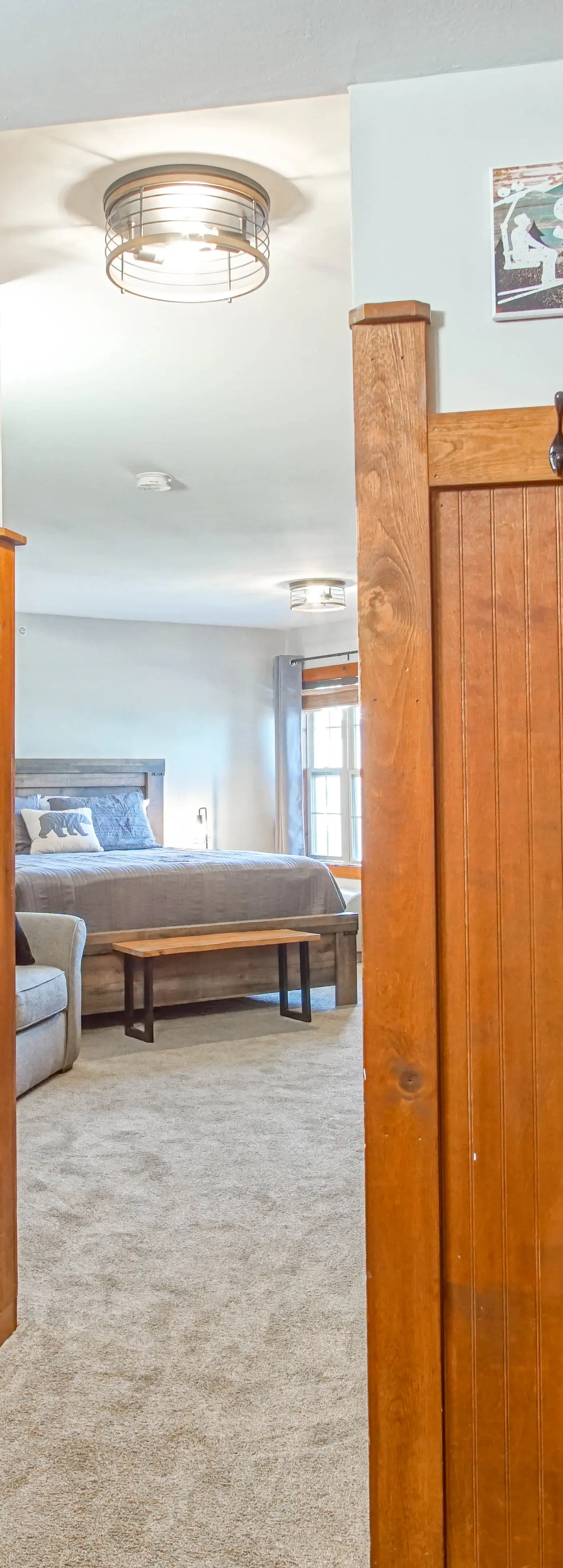 1 Br Junior Studio: Rimfire 421