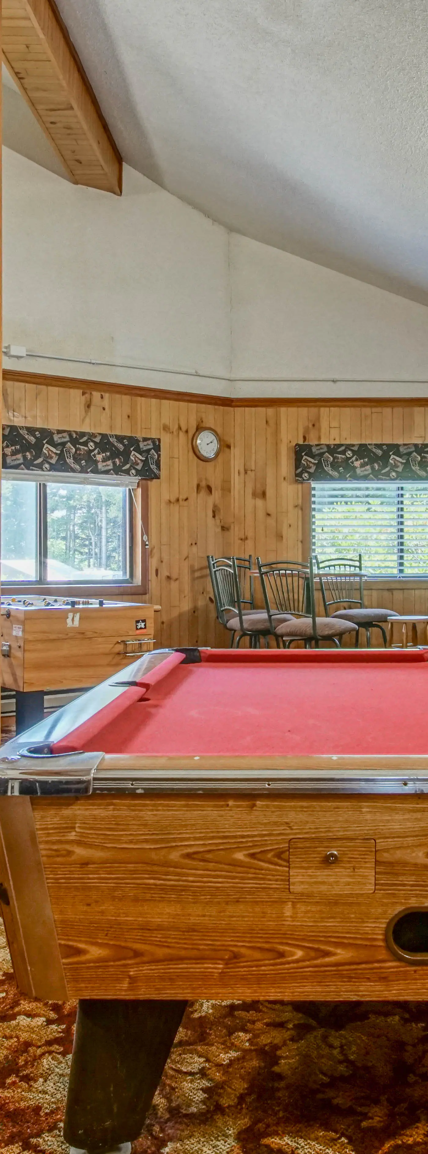 1 Br: Snowcrest 210B