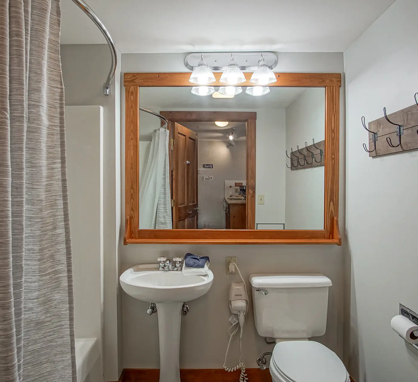 2 BR: Rimfire 322-323