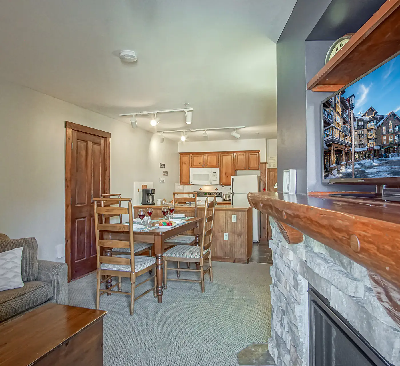 2 BR: Rimfire 322-323