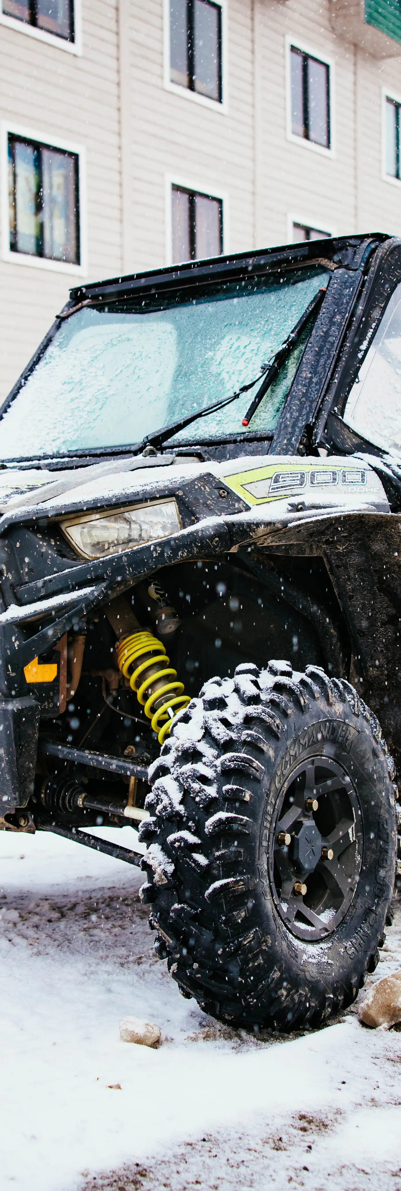 1 Br Jr Studio: Allegheny Springs 414