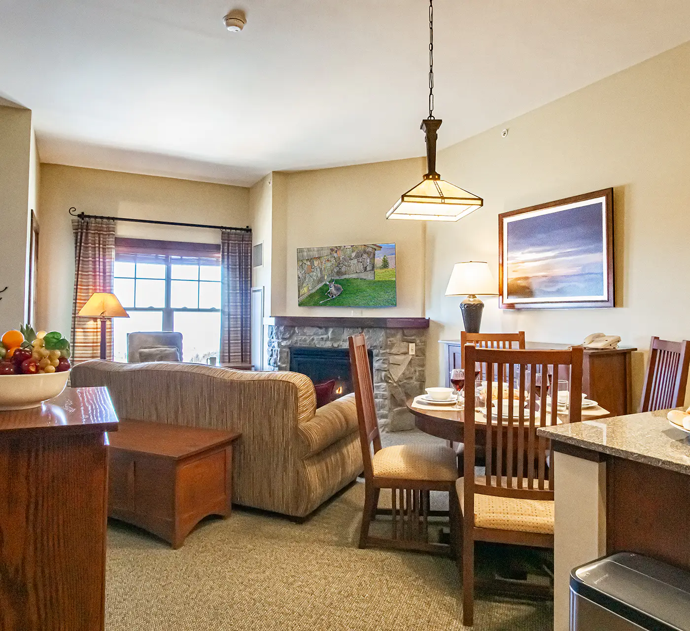 1 Br Studio: Soaring Eagle 414