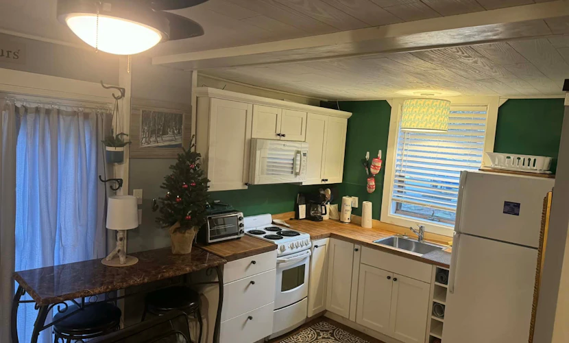 Overlook Condo 21-C Studio Off Mountain Lodging