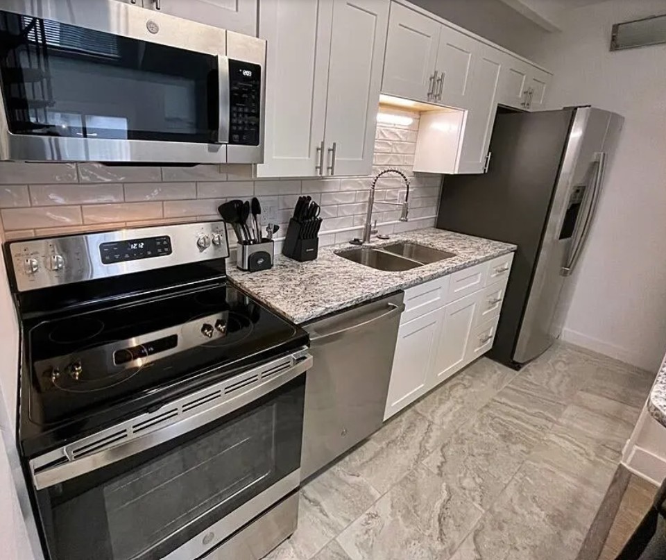 1 Br Plus Loft: Whistlepunk 43